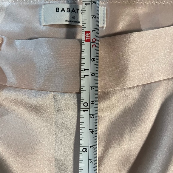 Aritzia Babaton Refined Satin Cargo Pants Denude Size 4 - Picture 11 of 16